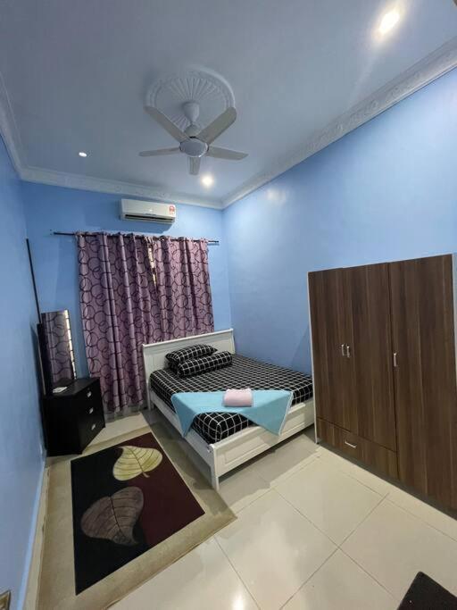 Rumah percutian Shimahjay Telok Mas Malacca